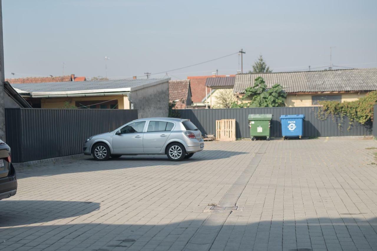 Apartman "Joka" Ðakovo Exterior foto